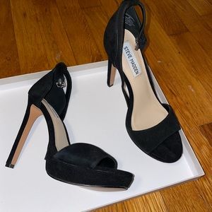 Suede black Steve Madden heels